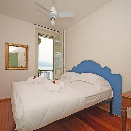 Vila Cappelletta, Entire Directly Lake Front With Private Dock Sleeps 12 Gargnano