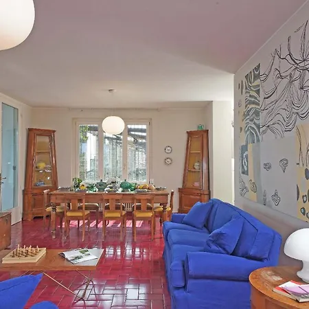 Vila Cappelletta, Entire Directly Lake Front With Private Dock Sleeps 12